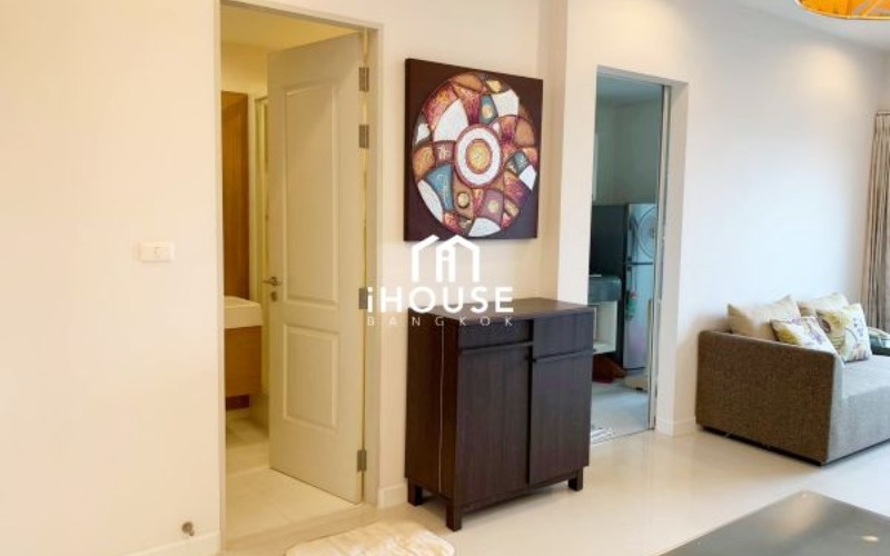 Q. House Condo Sathorn