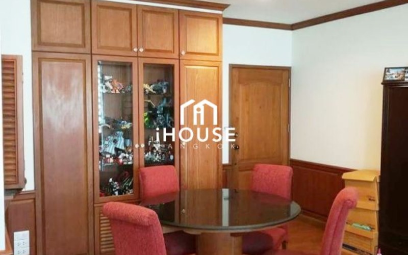 Sathorn House