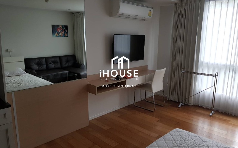 15 Sukhumvit Residences