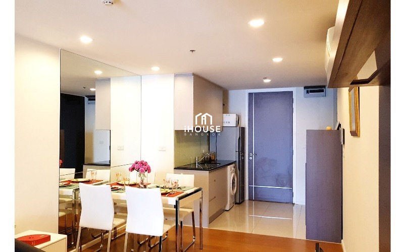 15 Sukhumvit Residences