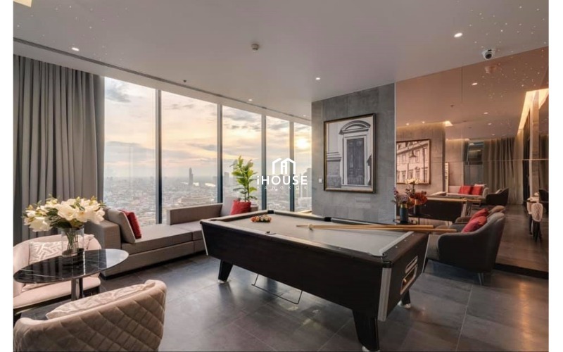 Knightsbridge Prime Sathorn