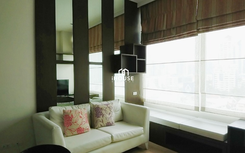 Eight Thonglor Residence