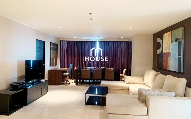 Eight Thonglor Residence