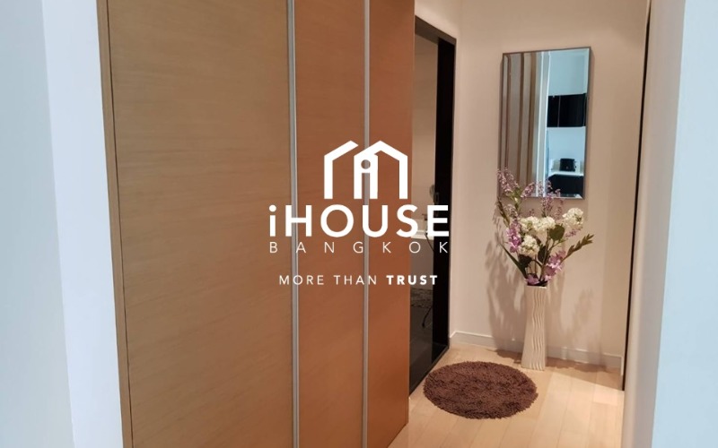 Eight Thonglor Residence